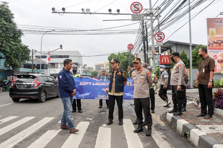 Uji coba ETLE di Kota Tangerang @ Humas Polrestro Tangerang - Pekan Depan, Lima Perangkat Tilang Elektronik Diterapkan di Jalan Kota Tangerang