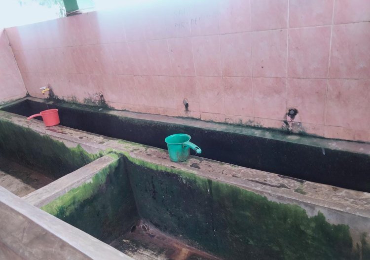 Kebiasaan BAB Sembarang Warga Kasemen Kota Serang