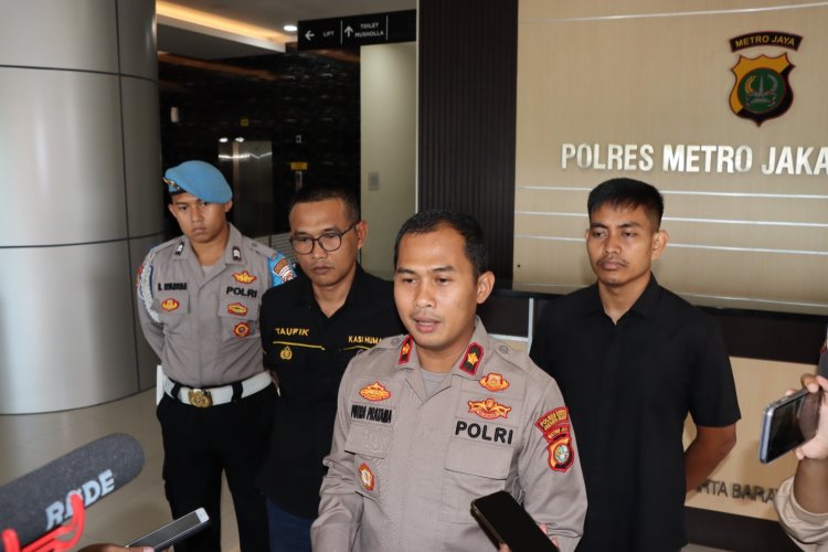 Pedagang Mainan Cabul Dibekuk Polisi, Mengaku Tidak Pernah Menikah
