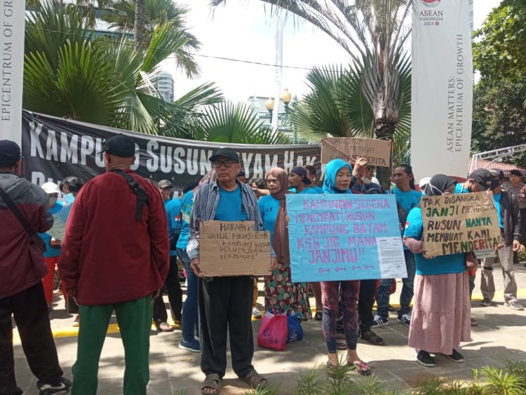 Menagih Janji Penempatan Rusun Kampung Bayam, Warga Layangkan Keberatan Administrasi