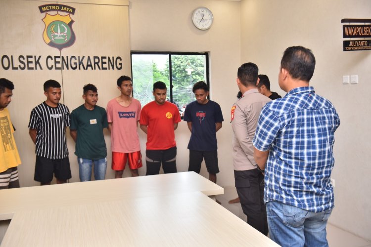 10 Preman Dibekuk Usai Keroyok Warga Cengkareng