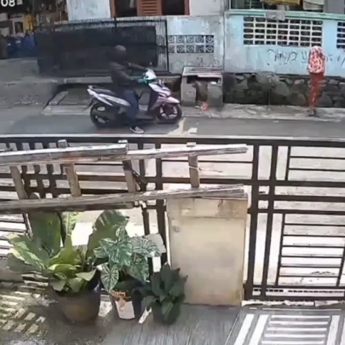 Nenek ART Jadi Korban Penjambretan, Pelaku Terekam CCTV