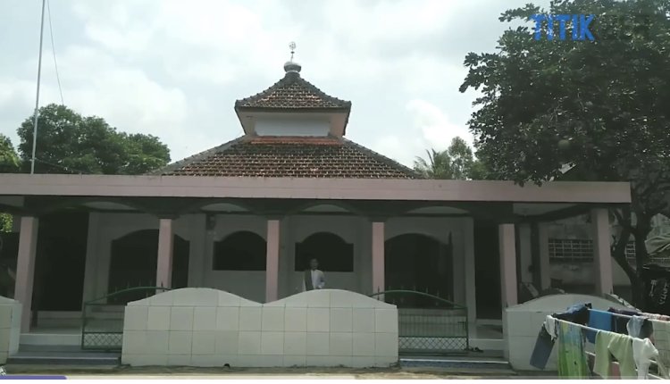 Masjid Cikoneng Situs Perlawanan Masyarakat Banten  terhadap Penjajahan Belanda