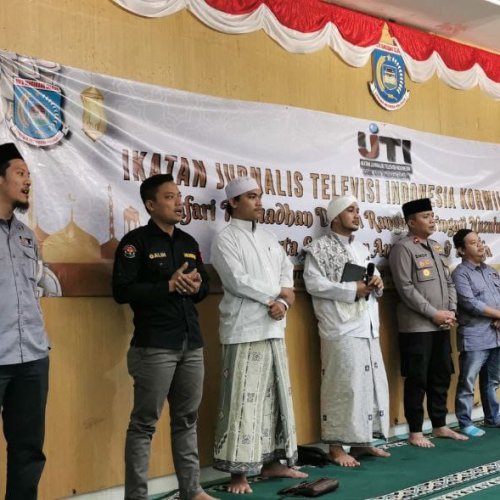 Berbagi Kebahagiaan di Bulan Ramadan Ikatan Jurnalis Televisi Tangsel Santuni Yatim dan Duafa