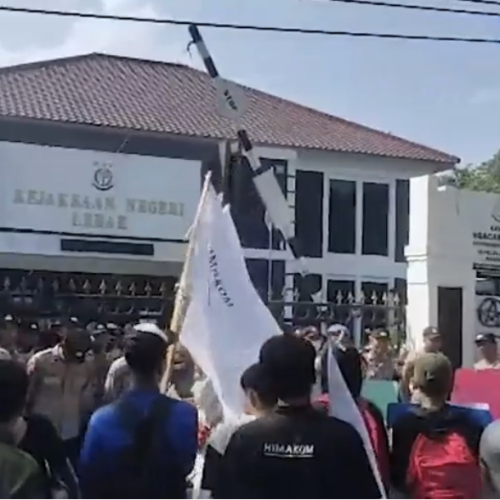 Dianggap Lalai Tegakan Hukum, Mahasiswa Demo Kejaksaan Negeri Lebak