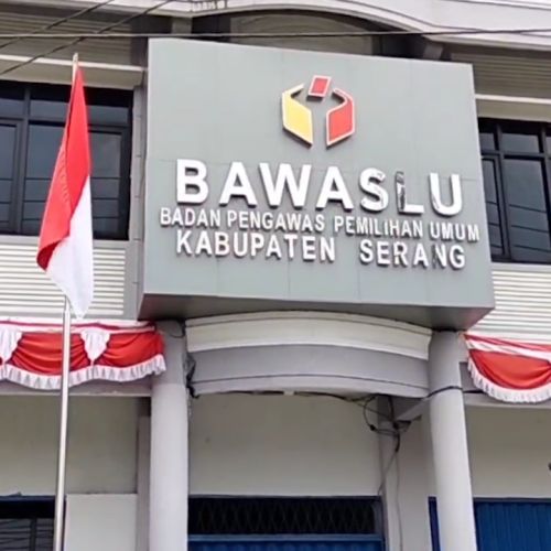 Bawaslu Beri Tenggat Waktu Parpol Tertibkan APK di Kabupaten Serang