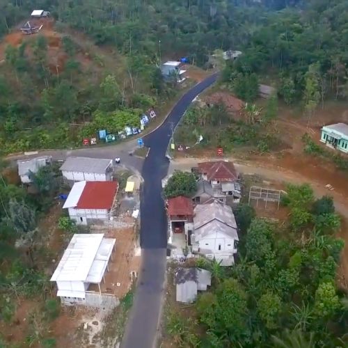 Akses dari Utara ke Selatan Kabupaten Lebak Lebih Dekat Gara-gara Pekerjaan Proyek Ini