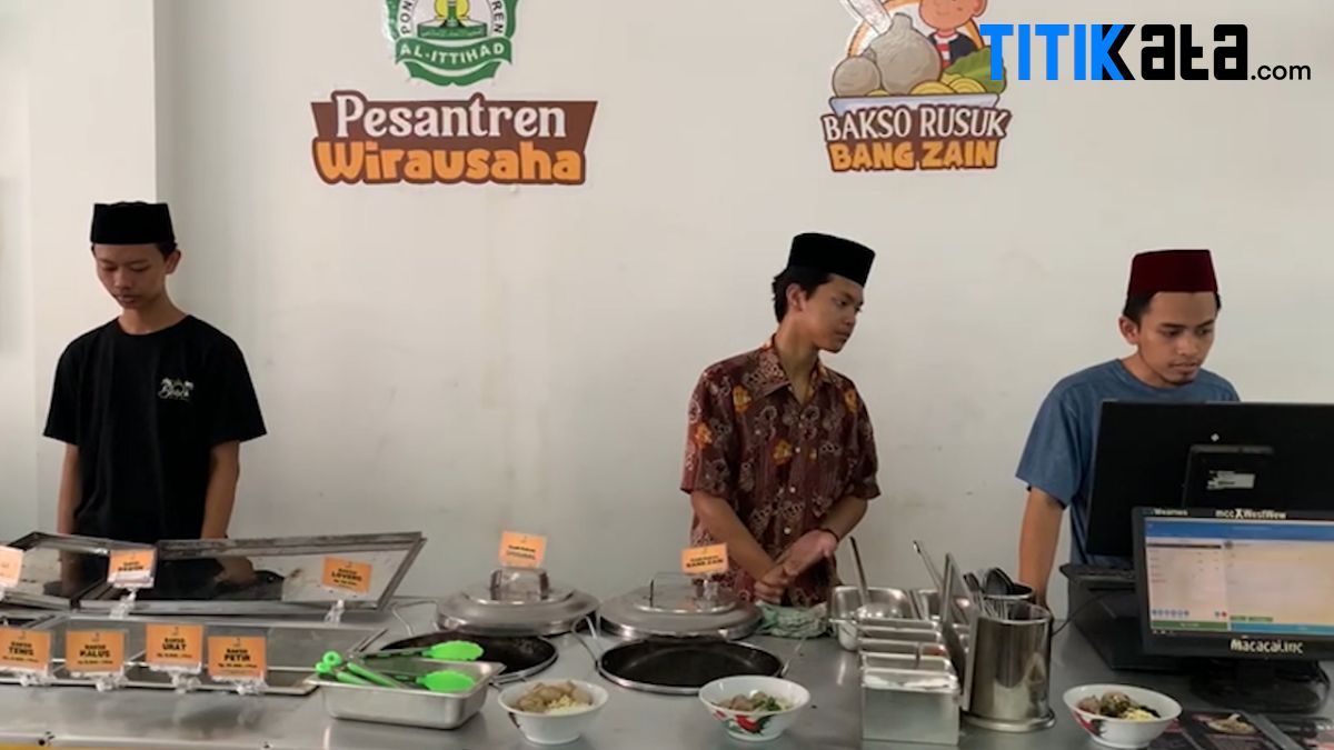 Latih Jiwa Entrepreneur Para Santri Ponpes Al-Ittihad Tekuni Usaha Bakso