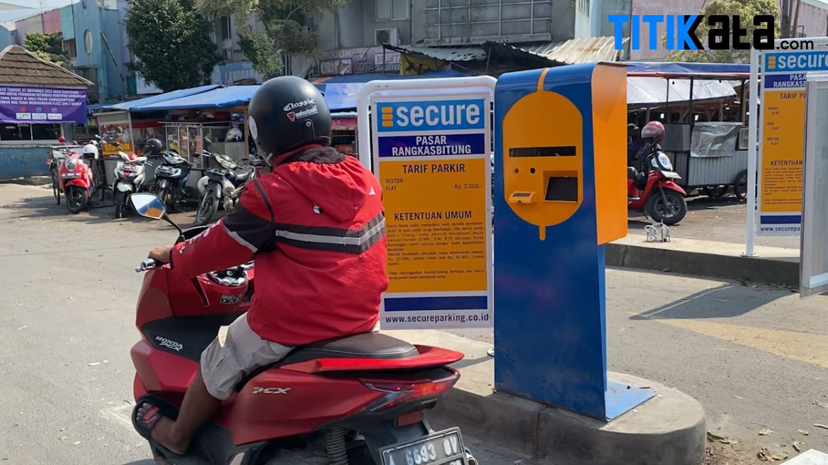 Layanan E-parking di Pasar Rangkasbitung Berlaku Mulai 1 November