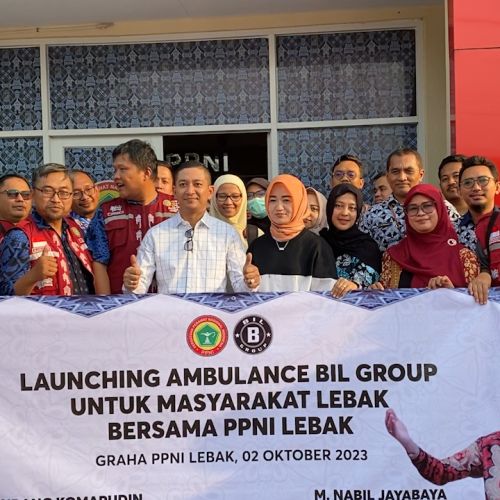 PPNI Bersama Bil Grup Serahkan Ambulans Gratis untuk Warga Lebak