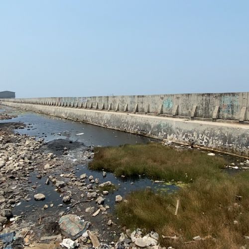 Warga Minta Segera Perbaiki Tanggul Laut Raksasa Jakarta