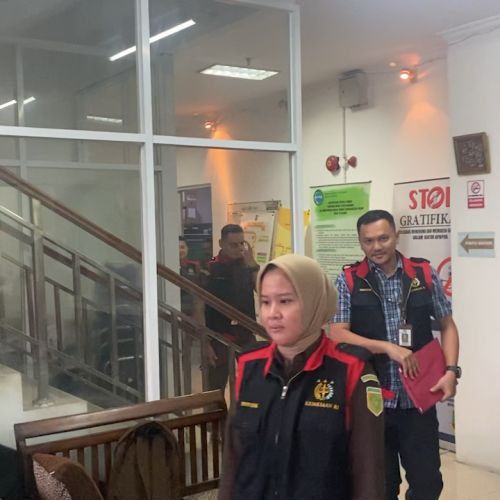 Kantor DLH dan TPSA Bagendung Kota Cilegon Digeledah Kejaksaan