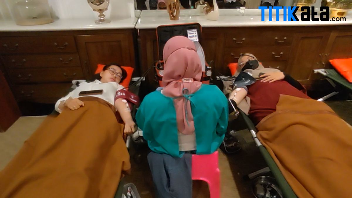 Kegiatan Donor Darah Jadi Rangkaian Perayaan HUT ke-10 Santika Premiere Bintaro