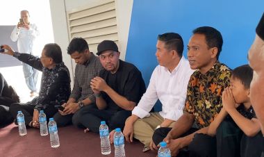 Temui Warga KSB, Ahmad Sahroni: Pj Gubernur DKI Jakarta Tidak Punya Perasaan