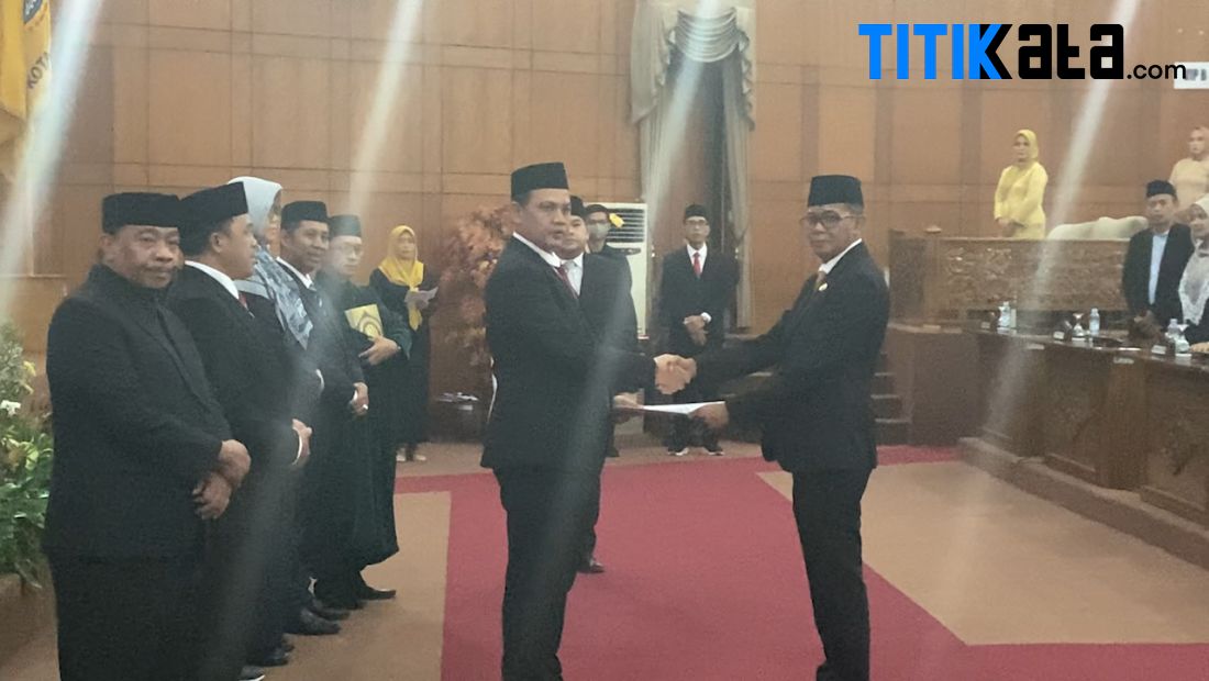 Ismatullah Resmi Gantikan Rafiudin di DPRD Kota Cilegon - TitikKata.com ...