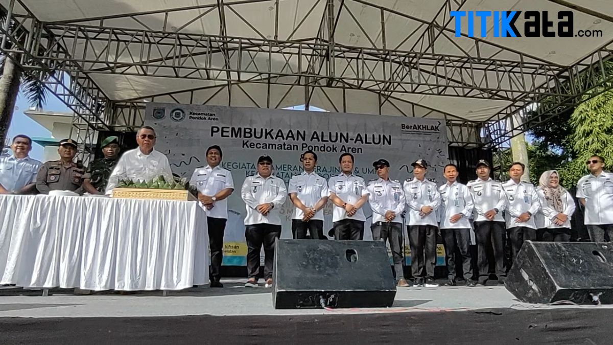 Resmikan Alun-alun Pondok Aren, Benyamin Titip Untuk Jaga Kebersihan