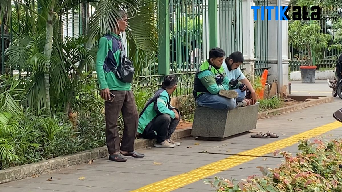 Angin Segar, Kemnaker RI Imbau Mitra Ojol dan Kurir Logistik Diberi THR