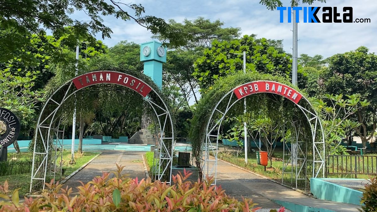 Duh! Taman Dekat Kantor Gubernur Banten Sering Dijadikan Tempat 'Enak-Enak'