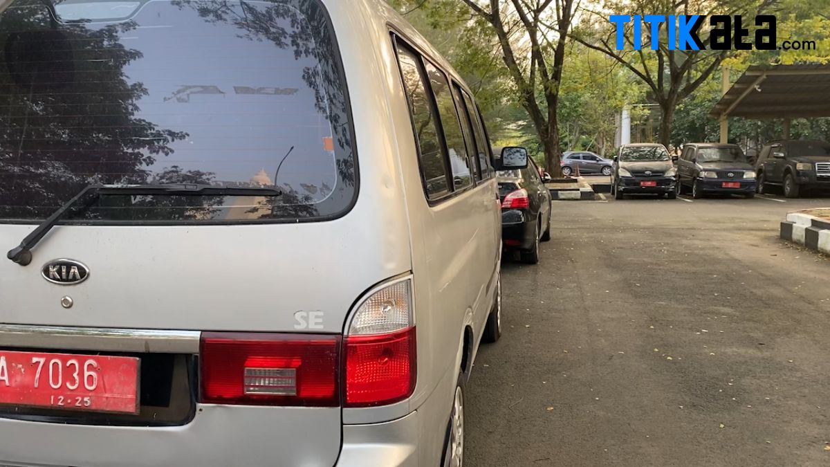Sim Salabim! 6 Unit Kendaraan DPRD Banten Hilang