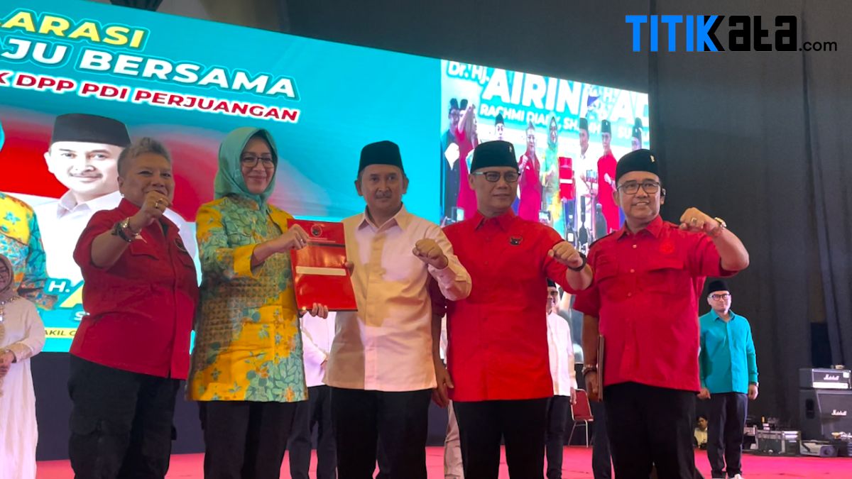 Airin-Ade: Jalan Poros Desa Penting bagi Masyarakat Banten Selatan