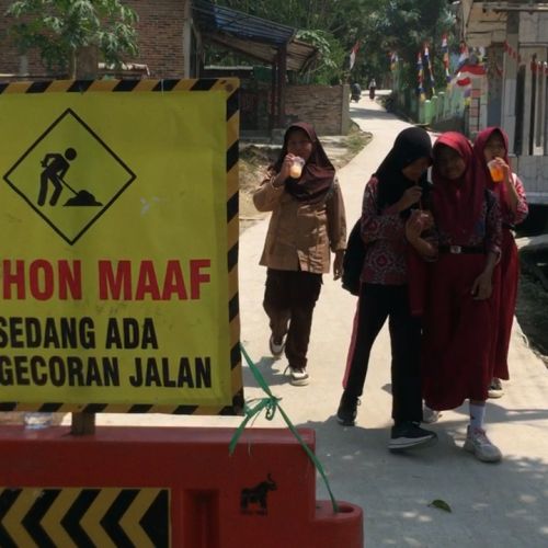Menunggu Bertahun-tahun, Jalan Pengubung Desa Kalanganyar-Pasirkupa Kini Telah Diperbaiki