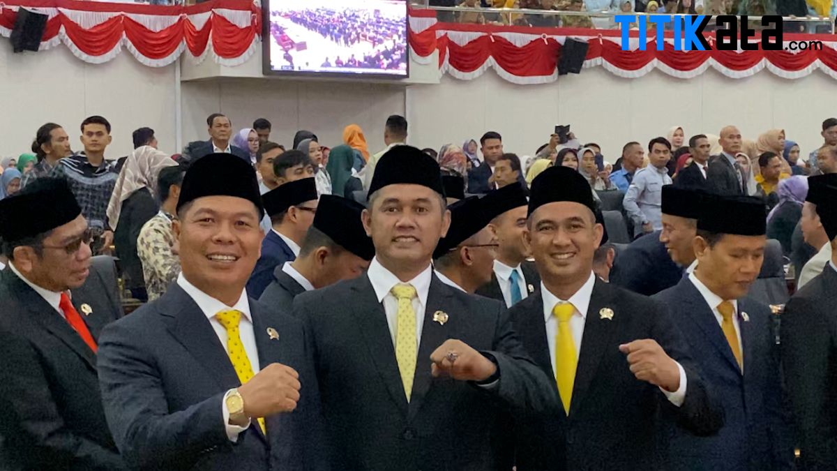 100 Anggota DPRD Banten Resmi Dilantik