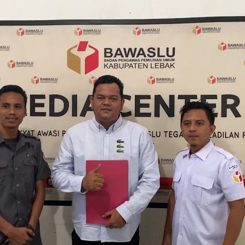 Anggota DPRD Lebak Dilaporkan ke Bawaslu Terkait Dugaan Curi Start Kampanye