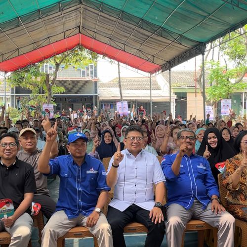 Warga Kabupaten Tangerang Melihat Paslon Airin-Ade dan Mad Romli-Irvansyah 'Paketan' Pas