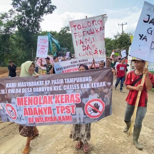 Ratusan Warga Lebak Gelar Aksi Tolak Proyek TPST Pemprov Banten