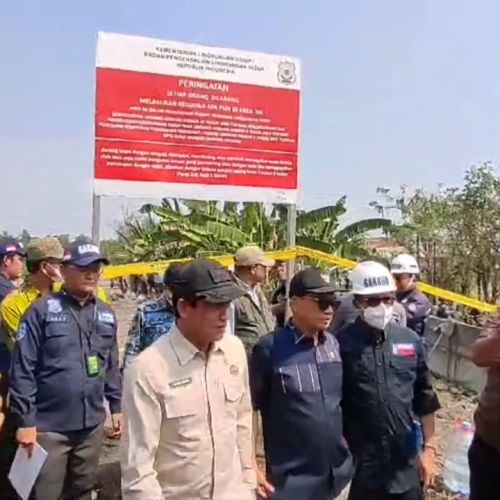 Menteri LH Segel PT Indah Kiat Plup & Paper, Ancam Pidanakan