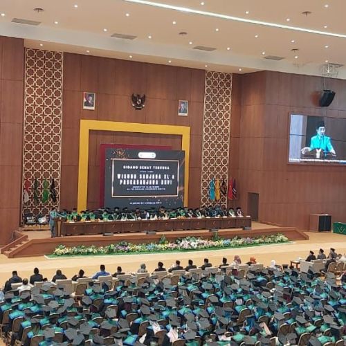 Wisuda Sarjana ke-XL dan Pasca Sarjana ke-XXVI, UIN SMH Banten Ukir Kenangan