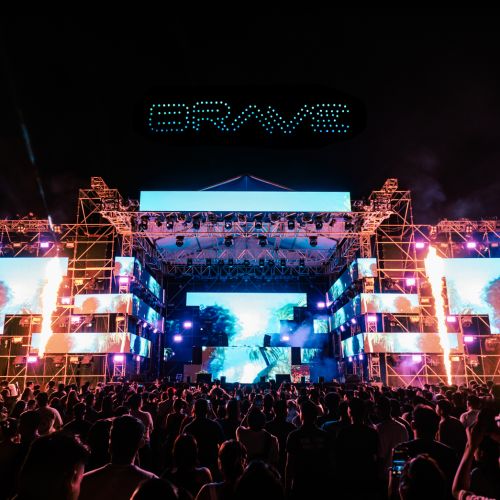BRAVE 2025 Bintan: Festival Musik Elektronik Bertema Bioluminescence yang Ubah Pantai Lagoi Jadi Lautan Cahaya