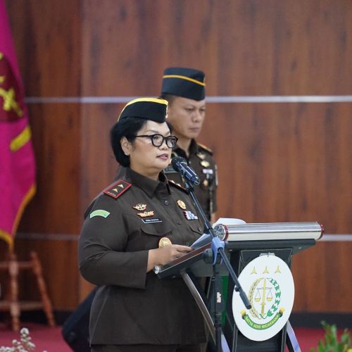 Kejati Banten Lantik Sejumlah Kepala Kejari Baru, Maria Erna: Tegakkan Hukum dengan Hati Nurani dan Keberanian