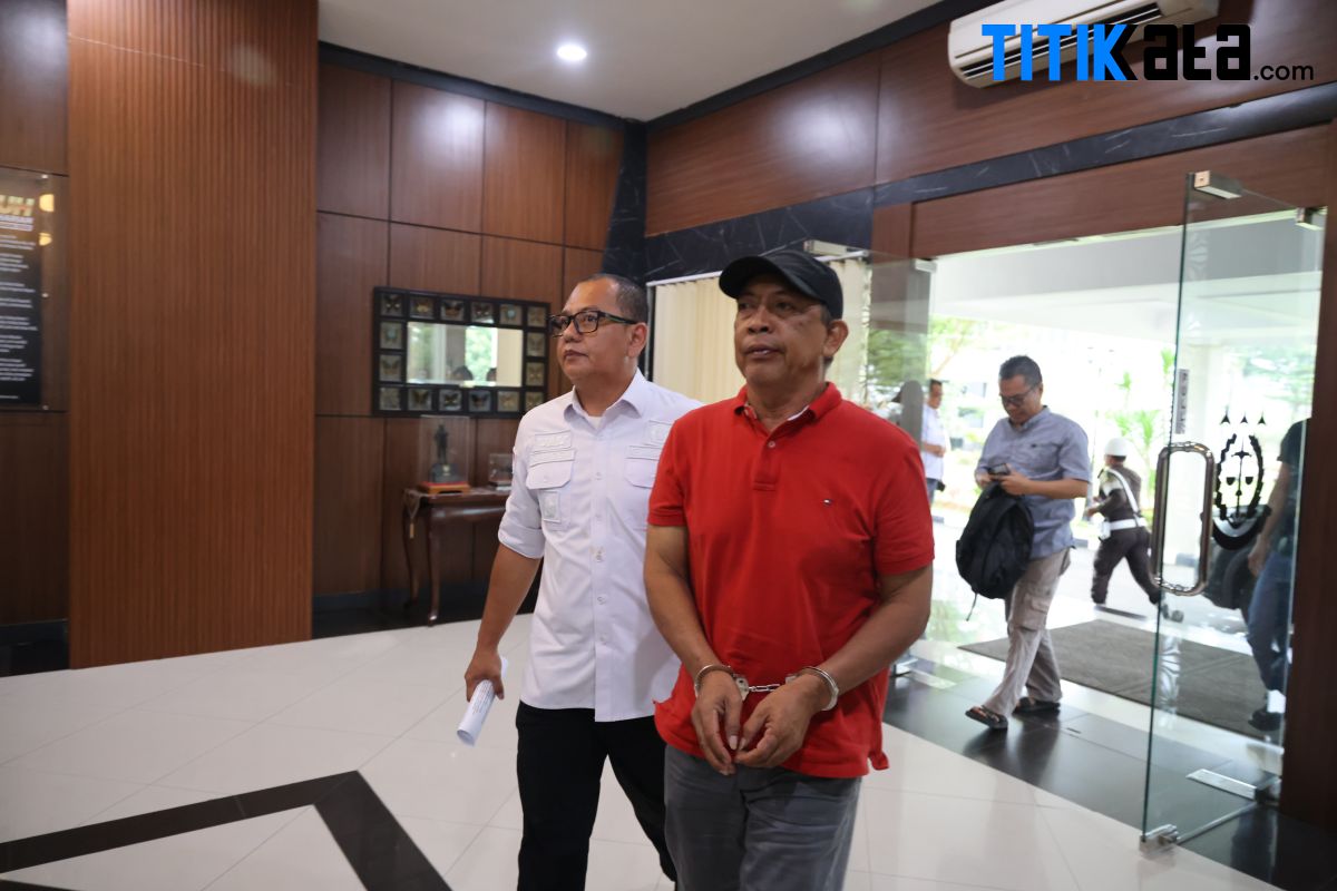 Kejati Banten Berhasil Tangkap Buronan Kasus Penipuan di Tegal