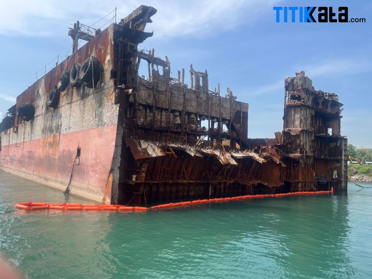 Bangkai Kapal Senilai Rp19,5 Miliar Dieksekusi Kejari Serang