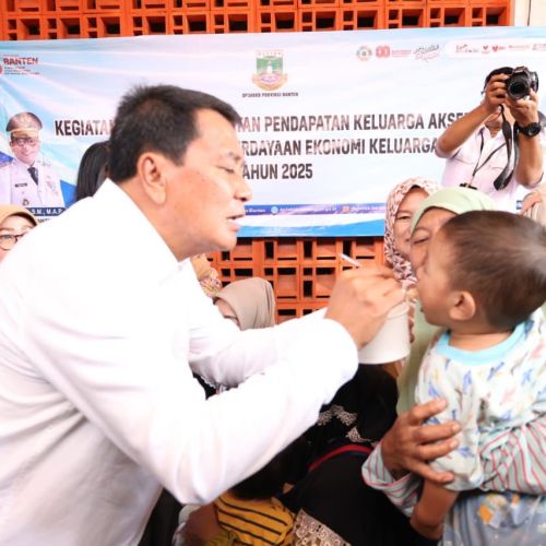 Bentuk Nyata Tekan Angka Stunting, Bupati Tangerang Salurkan Bantuan bagi Keluarga Risiko