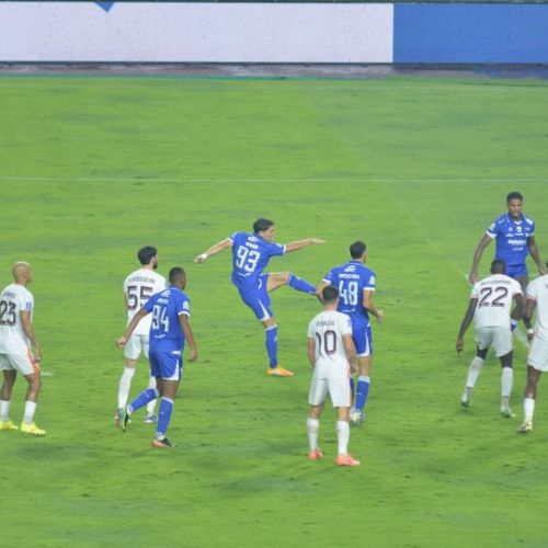 Bojan Hodak Terkejut! Persib Bungkam Borneo FC 3-1 dengan Dominasi Penuh
