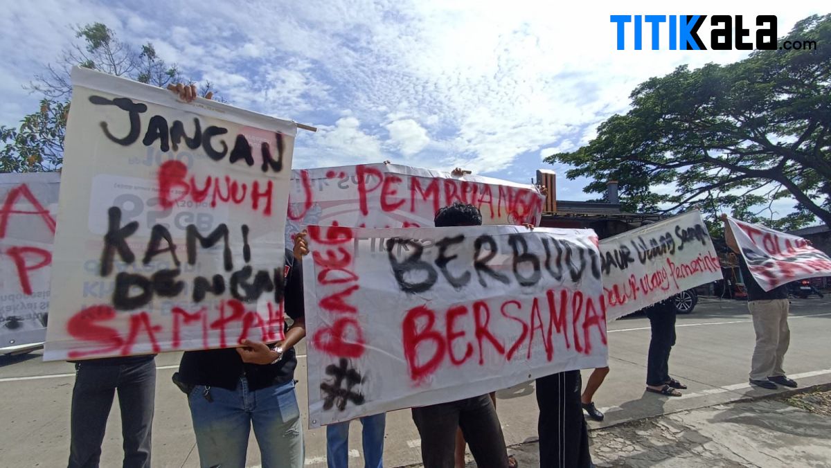 Janggalnya Penolakan Pembuangan Sampah dari Tangsel