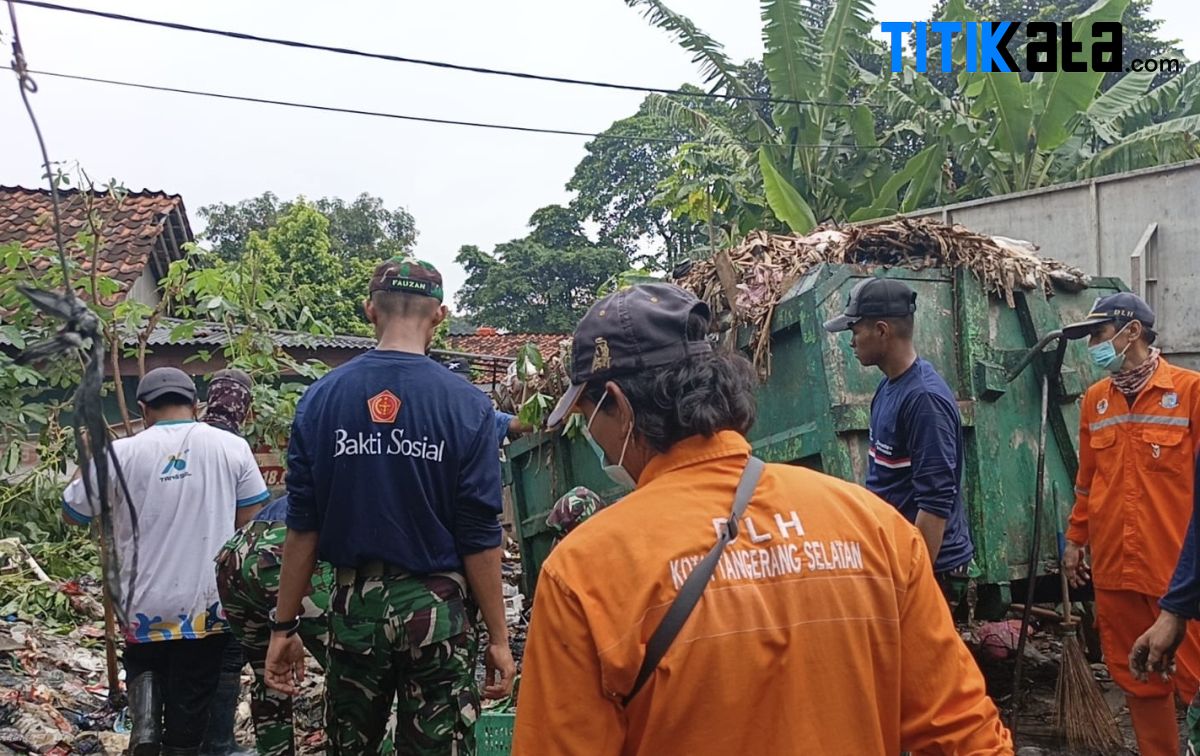 1.200 Personel TNI-Polri Turun Tangan Tangani Darurat Sampah di Tangsel