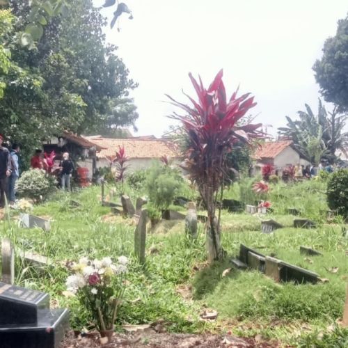Sepekan Jelang Ramadan, Pedagang Kembang di TPU Kedaung Tangsel Raup Omzet Rp1 Juta