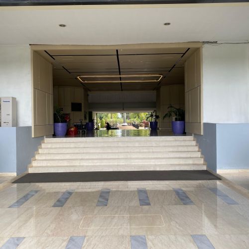 Wajah Baru Gedung Setda Pemkab Tangerang Usai Dilakukan Perbaikan