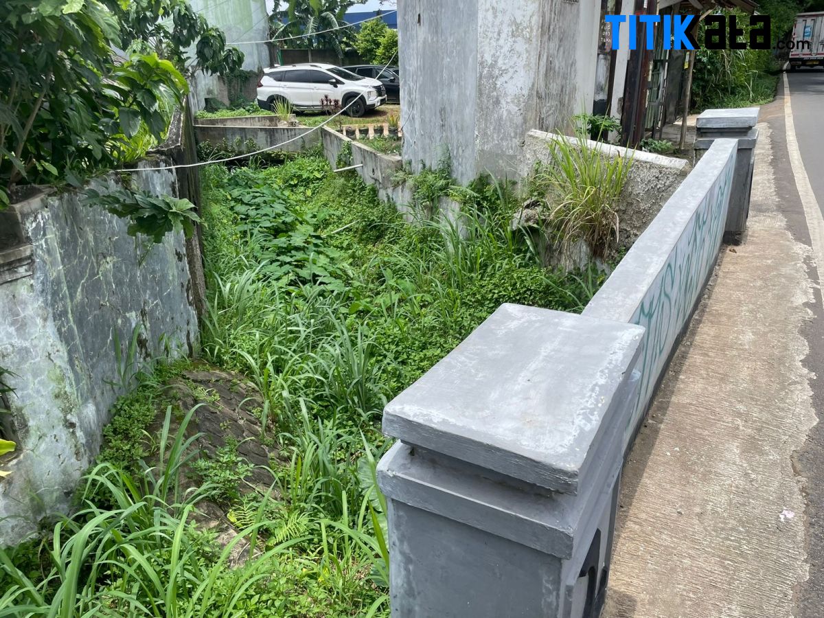 Mitra 10 Bintaro Tangsel Diduga Berdiri Diatas Lahan Irigasi?