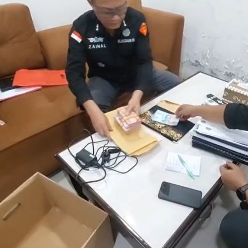 Geledah Kantor BPN, Kejari Serang Amankan Dokumen hingga Uang Tunai Rp228 Juta