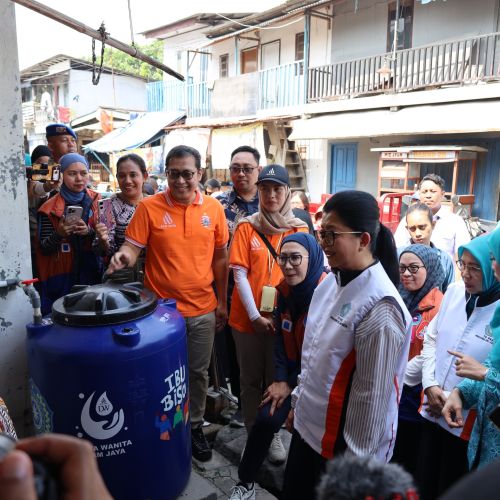 PAM JAYA Lanjutkan Program Toren Gratis, 270 Unit Disalurkan ke Warga Jakarta Utara