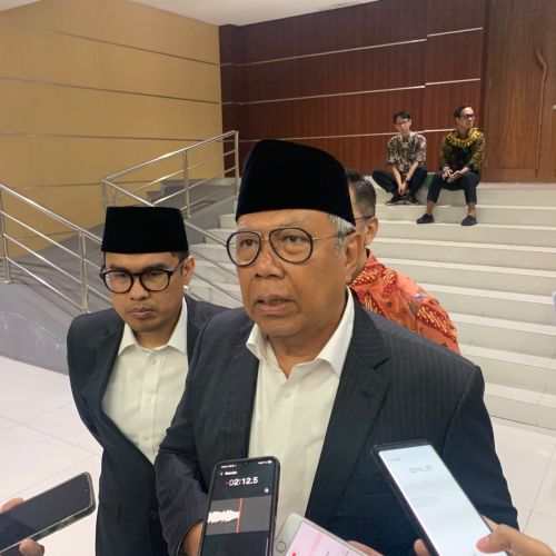Wali Kota Tangsel Pakai Mobil Sewa, Benyamin Klaim Lebih Hemat