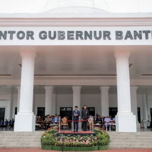 Disparitas Pamrih Tukang Sapu dengan Tenaga Ahli Komunikasi Andra Soni